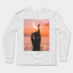 Moon kissed Long Sleeve T-Shirt